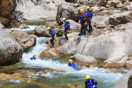 Basic Canyoning on Cetina River from Split or Zadvarje