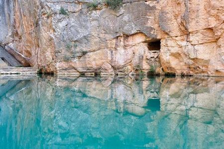 Tailor-Made Hiking: Hanging Bridges and Turia Canyon (Chulilla)