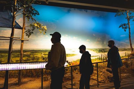 Alaskan Heritage & Sightseeing Tour