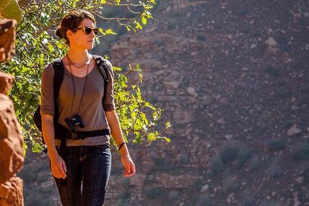 From Marrakech: 2 days Trek in Atlas Mountains Red Valley 