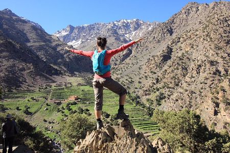 From Marrakech: 2 days Trek in Atlas Mountains Red Valley 