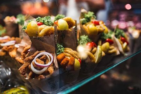 True Taste of Granada Old Town & Albaicin Tapas Tour