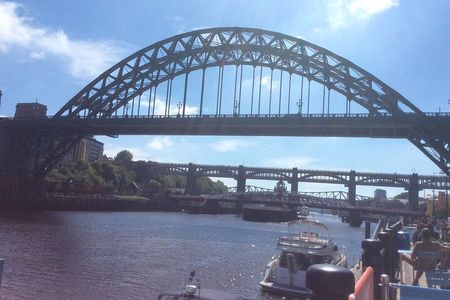 Newcastle Upon Tyne Day Walking Tour (Toon Tours!!)