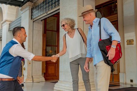 BEST PRIVATE TOUR TO DELPHI: Delphi Arachova Hosios Monastary