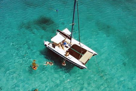 Barbados Catamaran Snorkel Cruise with Open Bar