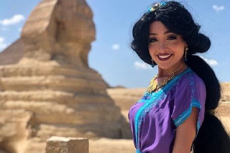 Sightseeing Day Tour to Egyptian Museum , Giza Pyramids, and Bazaar from Cairo