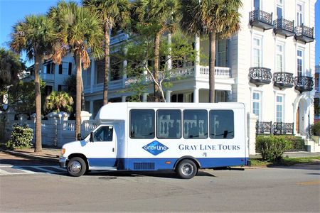 City Bus Tour with Charleston Museum Admission