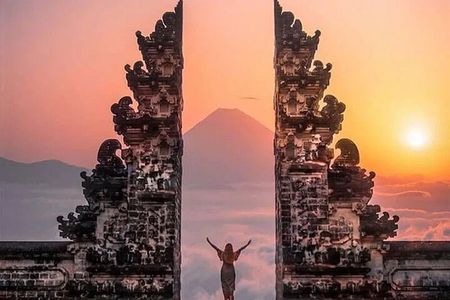 East Bali and Gate of Heaven Temple Private Tour