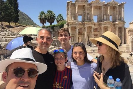 Private Guided Ephesus & Sirince Village From Kusadasi
