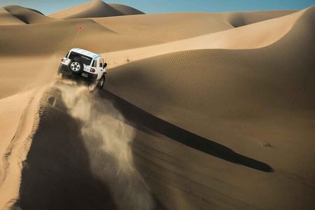Dubai Desert Safari- Red Dunes Bashing and Jeep off Road Driving