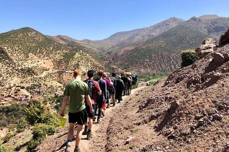 4 Days Berber Villages, Green Valleys & Atlas Mountains Morocco Peaks & Passes 