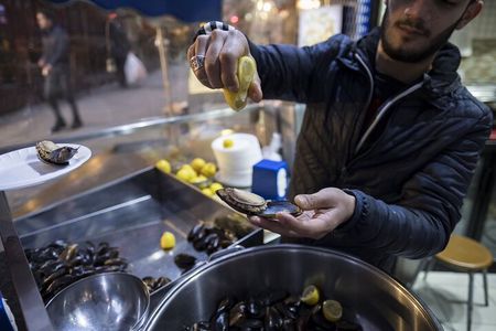 Istanbul Evening Food Tour: The Best Bites of Taksim and Karaköy