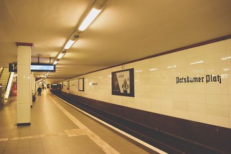 Explore Potsdam in 60 minutes with a Local