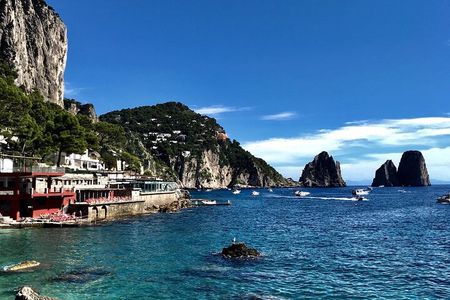 Private One Day Walking Tour of Capri with Guide