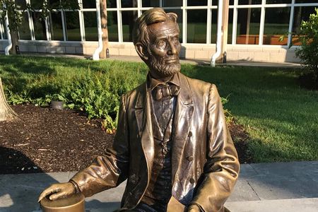 Private Washington to Gettysburg Tour by Luxury Car