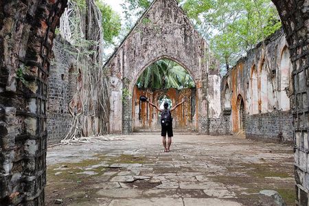 History Buffs Trails to Ross Island (3 Hours Guided Walking Tour)
