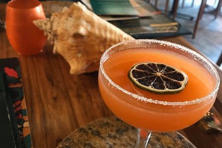 Colombian Drinks and Cocktail Tasting Experience in Cartagena