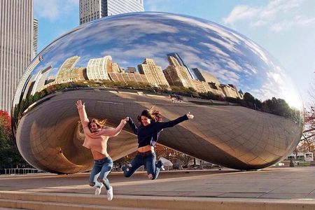️ Chicago Instagram Walking Tour (Private & All- Inclusive)