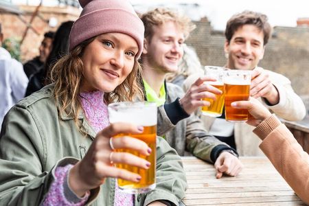 London Food & Drinks Private Tour - British Taverns & Pubs