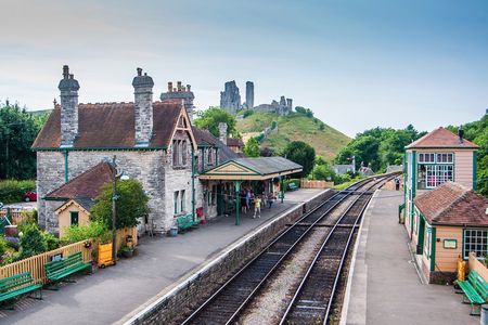 Jurassic Coast Private Tour from Southampton