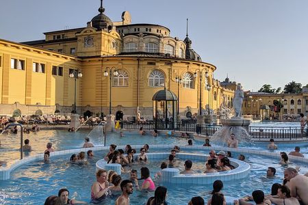 Layover in Budapest a Private Tour with a local: Best Highlights of Budapest