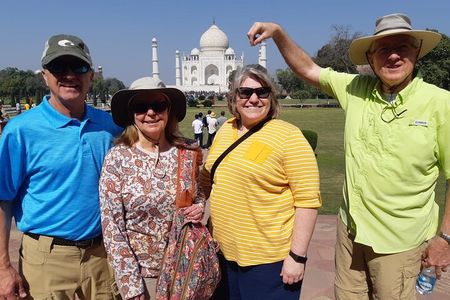 Private Trip to Taj Mahal & Agra Fort by Gatimaan Express Train