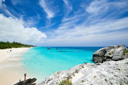 Bermuda Beach Bonfire with Dark and Stormy Cocktail Included