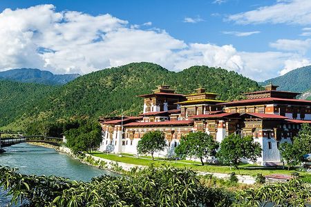 6-Day Classic Bhutan Tour to Paro, Thimphu and Punakha