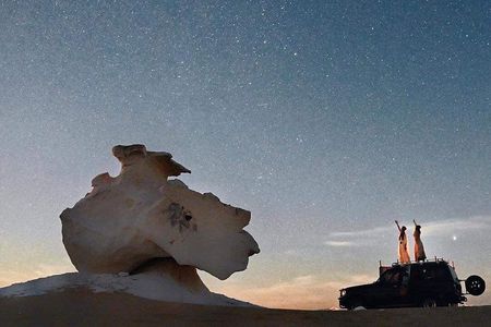 Package 5 Days 4 Nights to Gara Cave Desert Tour in Egypt