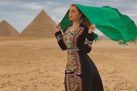 Giza Pyramids, Egyptian Museum, And Old Cairo Tour