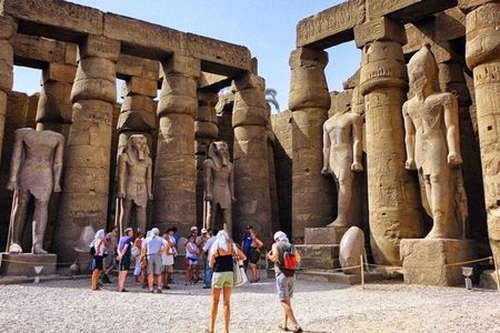 Praivate Tour of the East Bank. Luxor and Karnak Tempels Complex