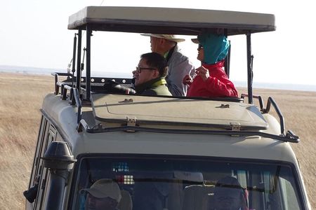 3 Days Maasai Mara Small Group Safari in a 4 x4 Land Cruiser Jeep
