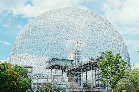 Must See Montreal Walking Tour With A Local Host