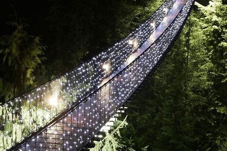 Vancouver Capilano Canyon light and peak of Christmas in Grouse mountain