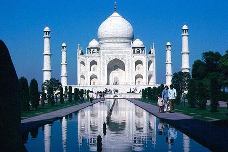 Tajmahal Day Tour From Delhi -by Car and Driver