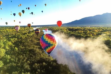 Albuquerque Hot Air Balloon Rides at Sunrise