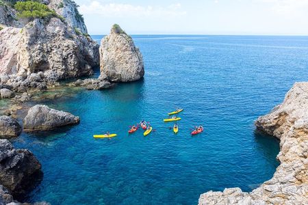 Kayak Tour to Malgrat's Islands from Santa Ponsa
