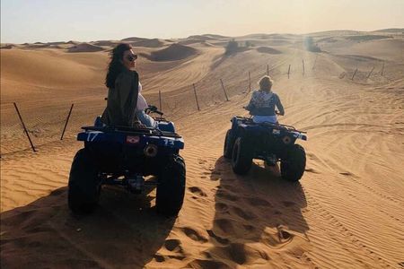 Private Evening Desert Safari with BBQ Dinner & Sand Boarding