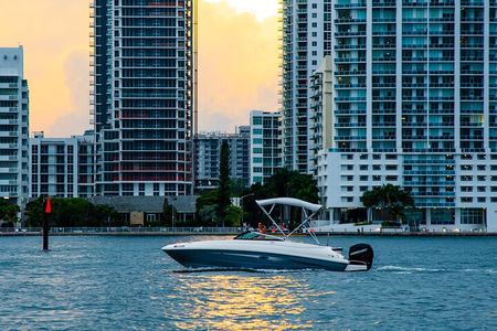 Romantic Sunset Boat Cruise