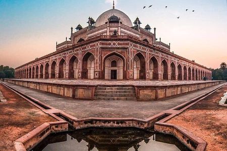 Private New and Old Delhi Guided Tour
