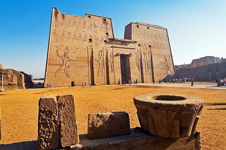 4-Day Private Package from Aswan to Luxor with Half-Board