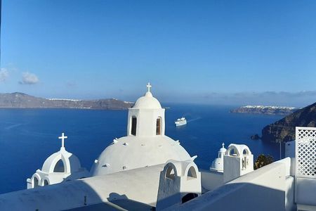 Half-Day Traditional Santorini Tour