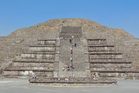 Teotihuacan and Basilica of Guadalupe with mezcal, tequila & handcrafts