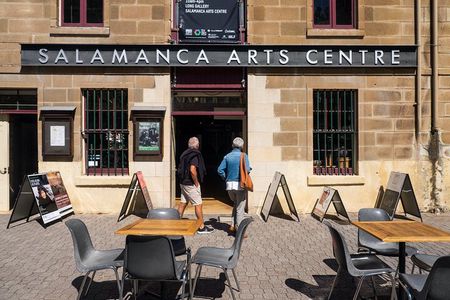 The Hobart Local - Private, luxury half-day tour