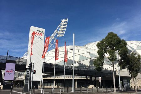 Melbourne Sports Precinct Walk with Behind-the-Scenes MCG Tour