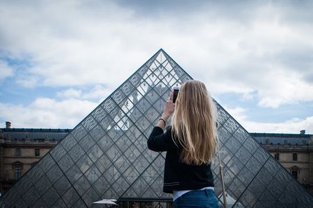 Paris Private Tour to Louvre Museum & French Crepes
