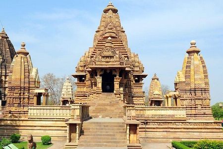 2 Day temple visit in Khajuraho