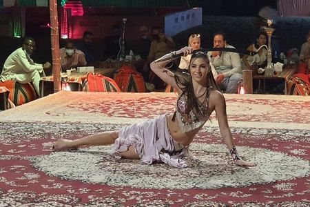 Desert Safari Tour - FULL PROGRAM with Dinner Show and more...