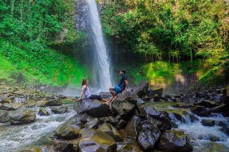 Natwell Pack Volcano Hike and Fortuna Waterfall