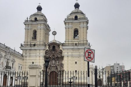 Visiting the Main Square of Lima!
